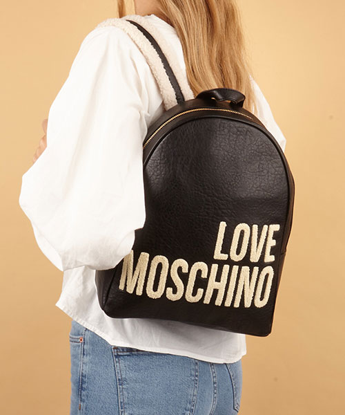 Love Moschino